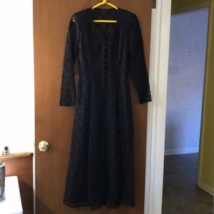 Black nylon dress with lace